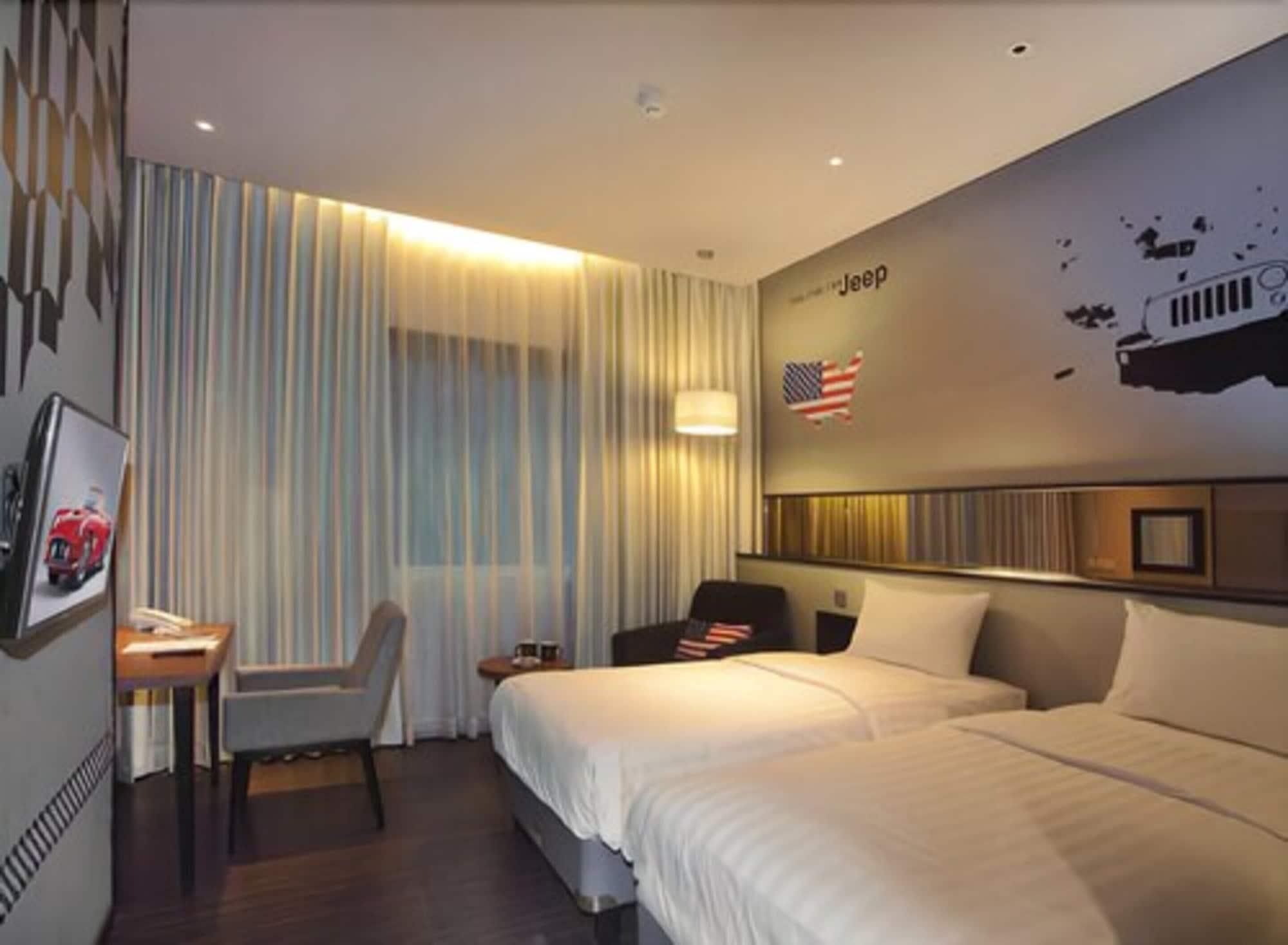 Cabin Hotel Jakarta Extérieur photo