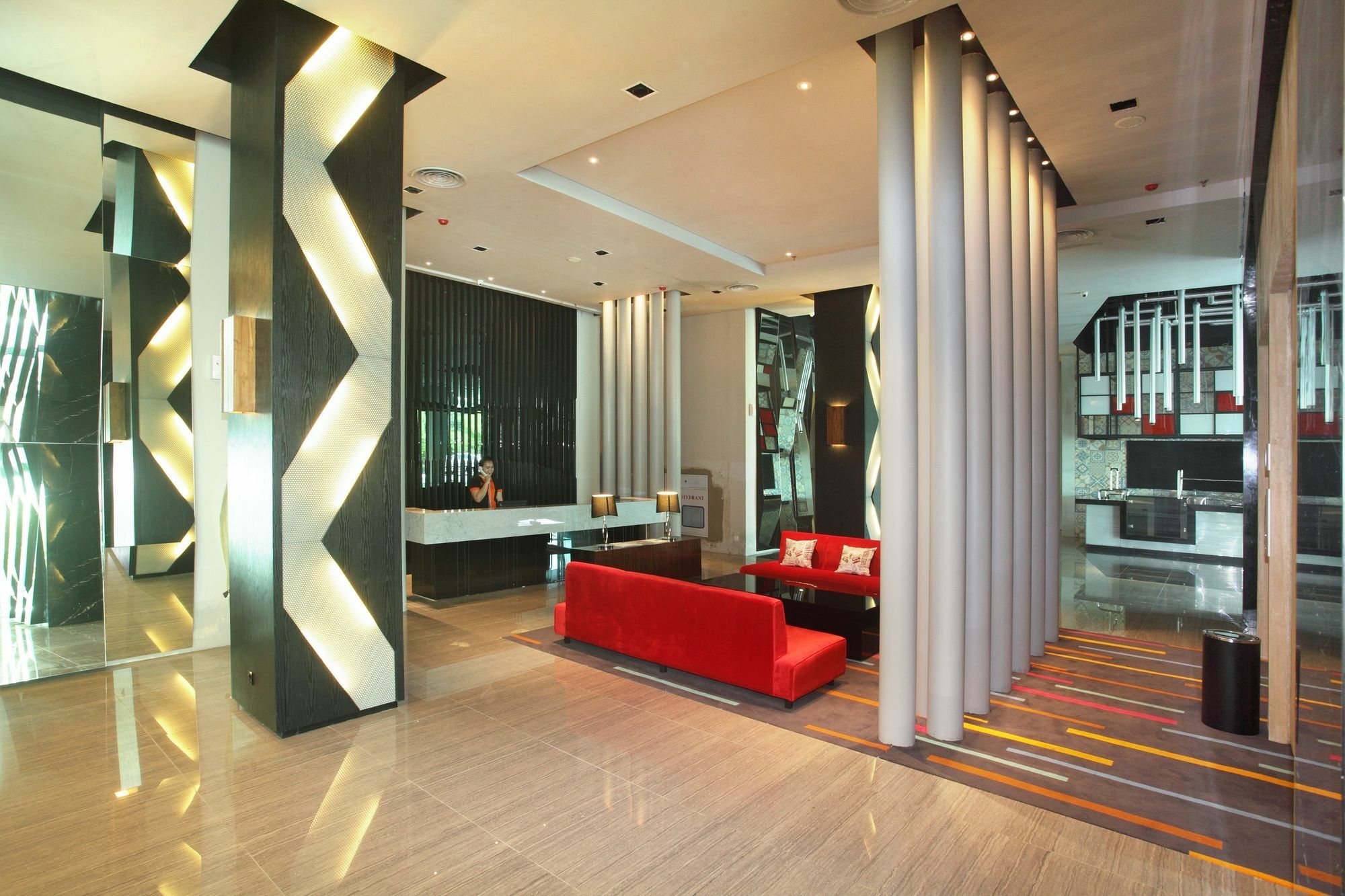 Cabin Hotel Jakarta Extérieur photo